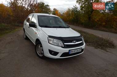 Седан ВАЗ 2190 Granta 2016 в Александрие