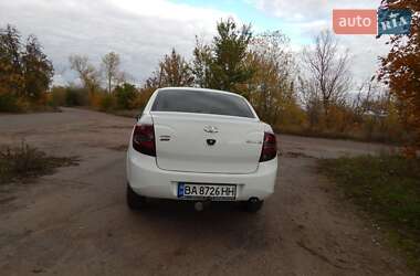 Седан ВАЗ 2190 Granta 2016 в 