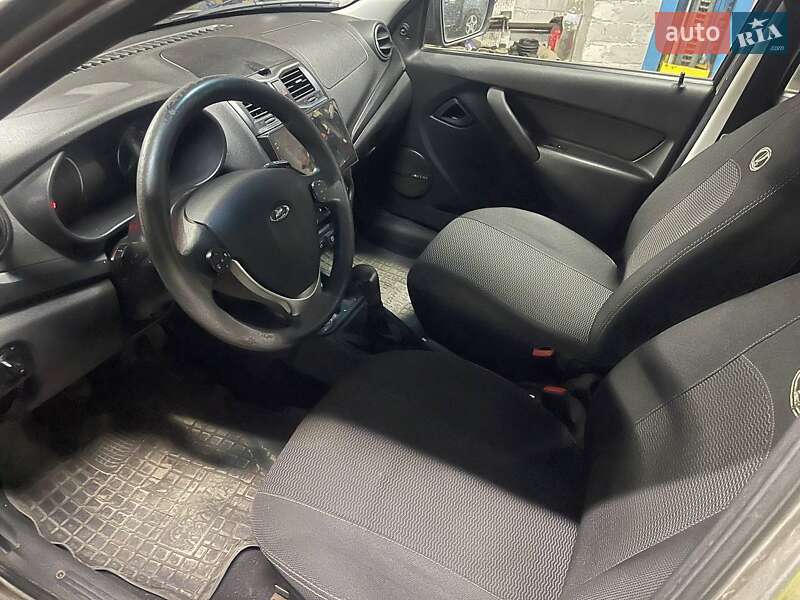 Седан ВАЗ / Lada 2190 Granta 2021 в Запоріжжі