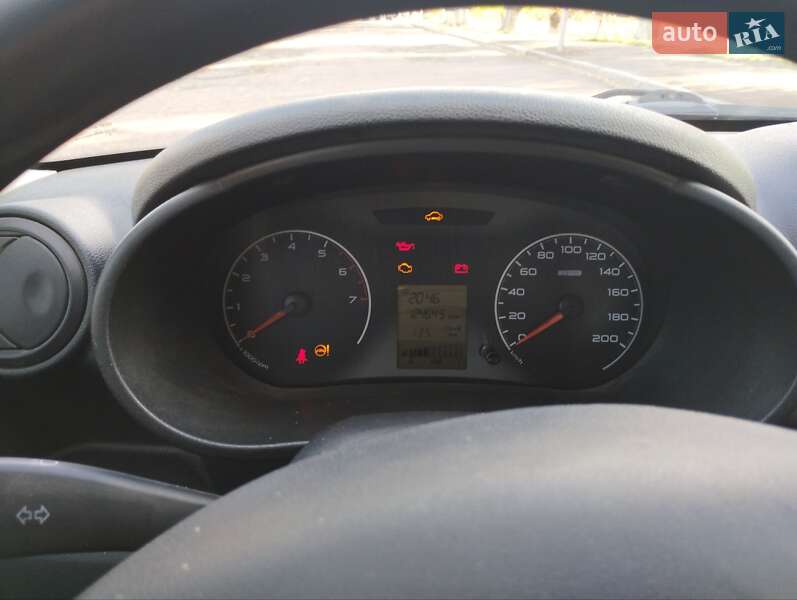 Седан ВАЗ / Lada 2190 Granta 2013 в Ружине