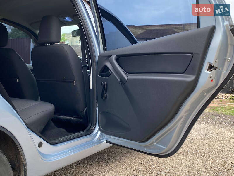 Седан ВАЗ / Lada 2190 Granta 2014 в Ахтырке фото 12 Седан ВАЗ / Lada 2190 Granta 2014 в Ахтырке