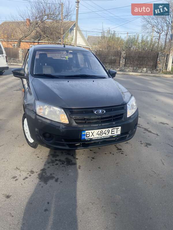 ВАЗ / Lada 2190 Granta 2015 ВАЗ / Lada 2190 Granta 2015