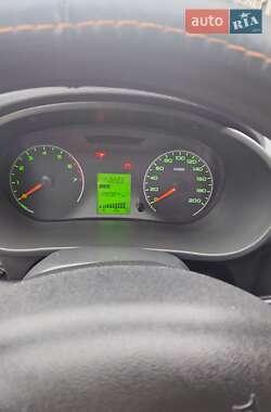 Седан ВАЗ 2190 Granta 2012 в Яготине