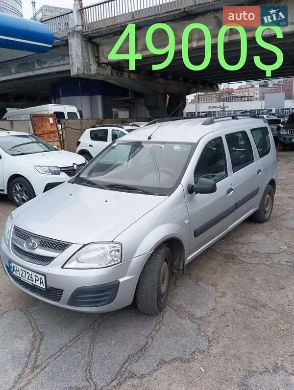 Універсал ВАЗ / Lada Largus 2015 в Дніпрі