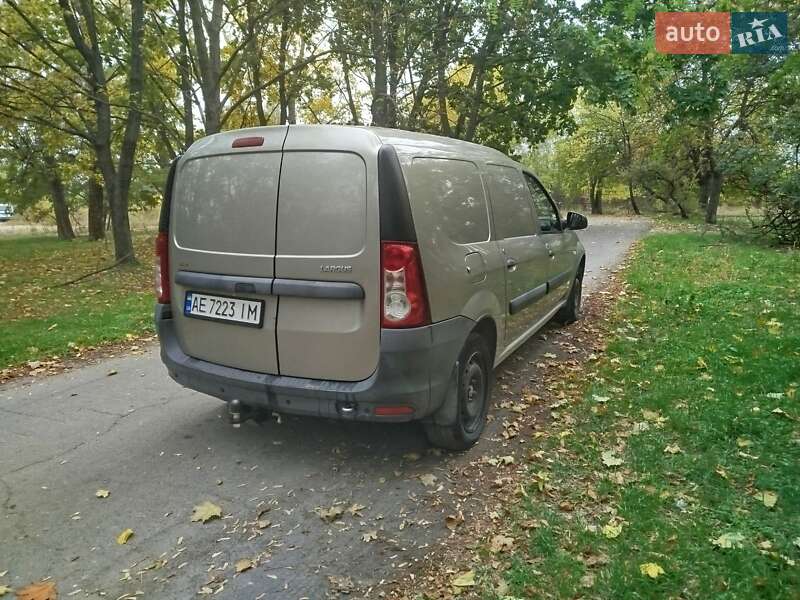 Грузовой фургон ВАЗ / Lada Largus 2017 в Днепре
