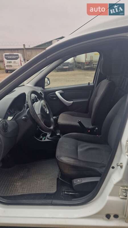 Грузовой фургон ВАЗ / Lada Largus 2017 в Киеве фото 5 Грузовой фургон ВАЗ / Lada Largus 2017 в Киеве