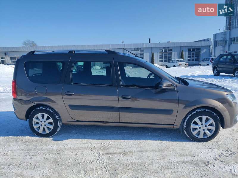 Универсал ВАЗ / Lada Largus 2021 в Киеве