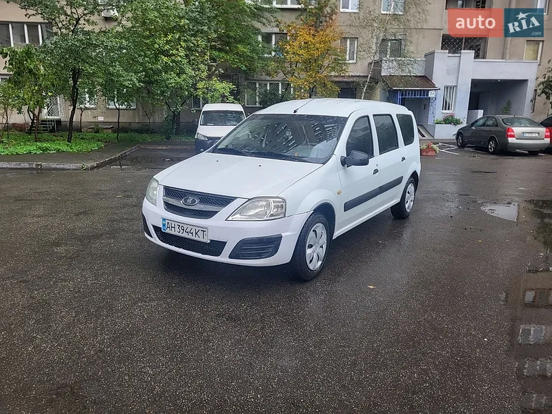 ВАЗ / Lada Largus 2014