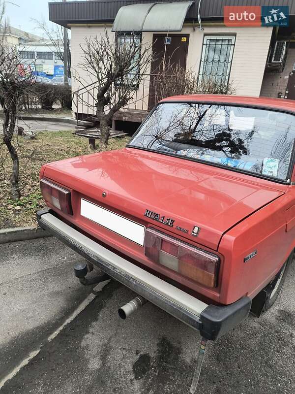 Седан ВАЗ / Lada Riva 1994 в Києві