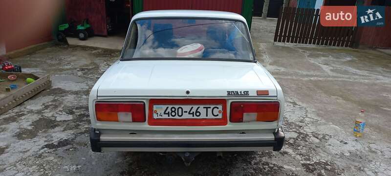 Седан ВАЗ / Lada Riva 1993 в Самборе