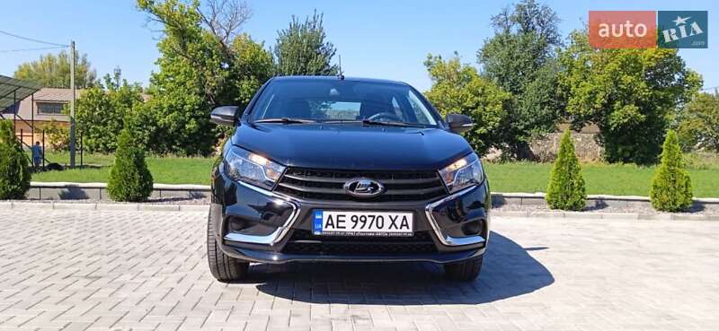 Седан ВАЗ / Lada Vesta 2021 в Криничках