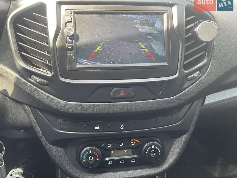 Седан ВАЗ / Lada Vesta 2017 в Днепре