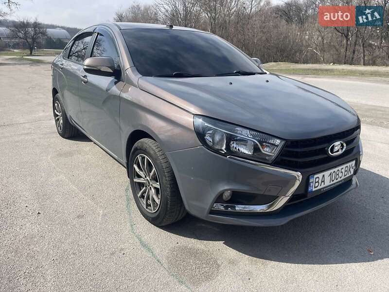 Седан ВАЗ / Lada Vesta 2017 в Днепре