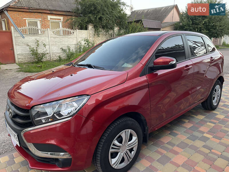 Хэтчбек ВАЗ / Lada XRay 2019 в Киеве