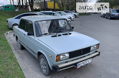 Седан ВАЗ 2105 1990 в Тернополе