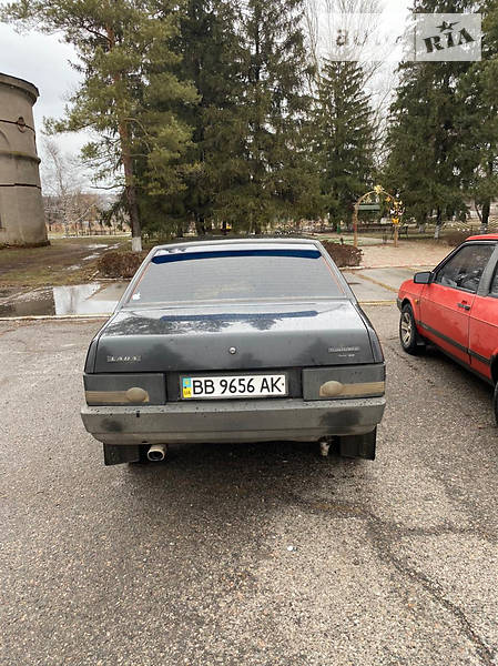 ВАЗ 21099