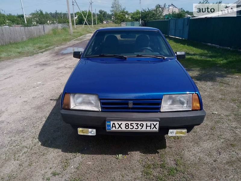 ВАЗ 21099