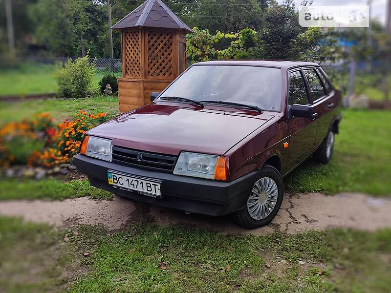 ВАЗ 21099