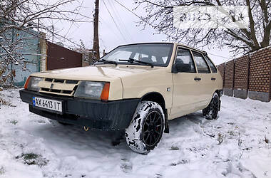 Хэтчбек ВАЗ 2109 1990 в Харькове