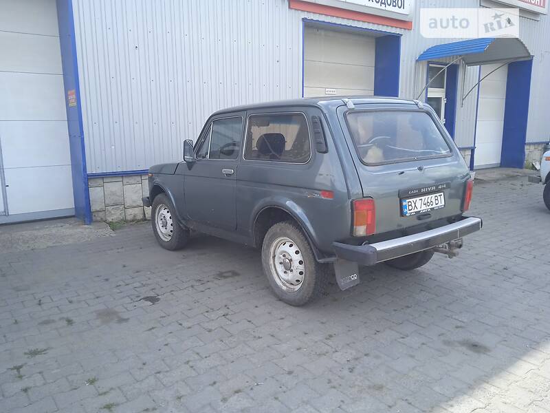 ВАЗ 2121