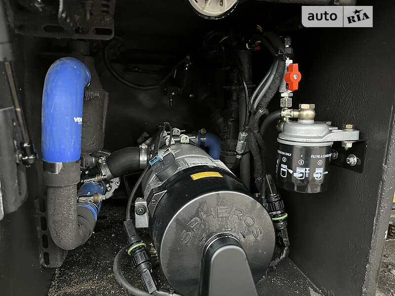 Городской автобус VDL Ambassador 2010 в Луцке