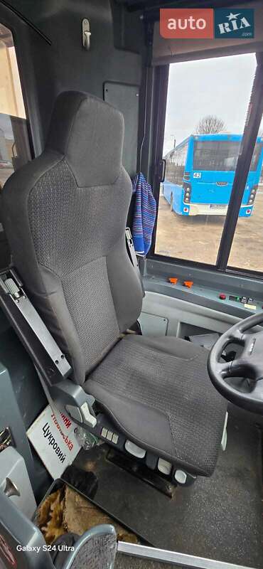 Городской автобус VDL Ambassador 2010 в Луцке