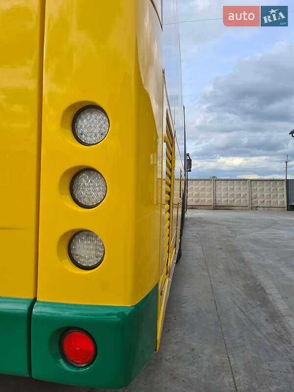 Городской автобус VDL Ambassador 2010 в Ровно