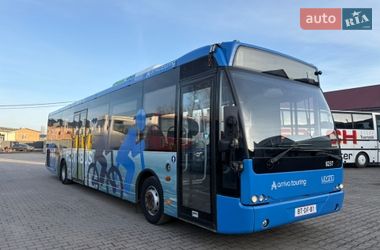 Міський автобус VDL Ambassador 2008 в Луцьку