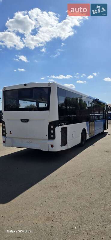 Городской автобус VDL Citea 2012 в Луцке