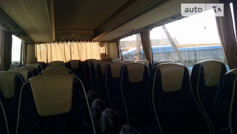 Туристический / Междугородний автобус VDL Futura FHD2 2013 в Львове