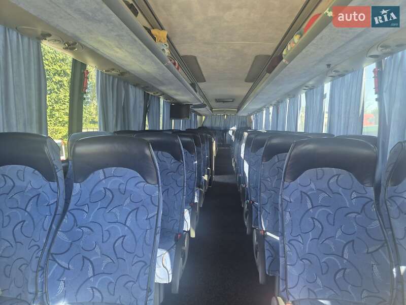 Туристический / Междугородний автобус VDL Futura FHD2 2012 в Сумах