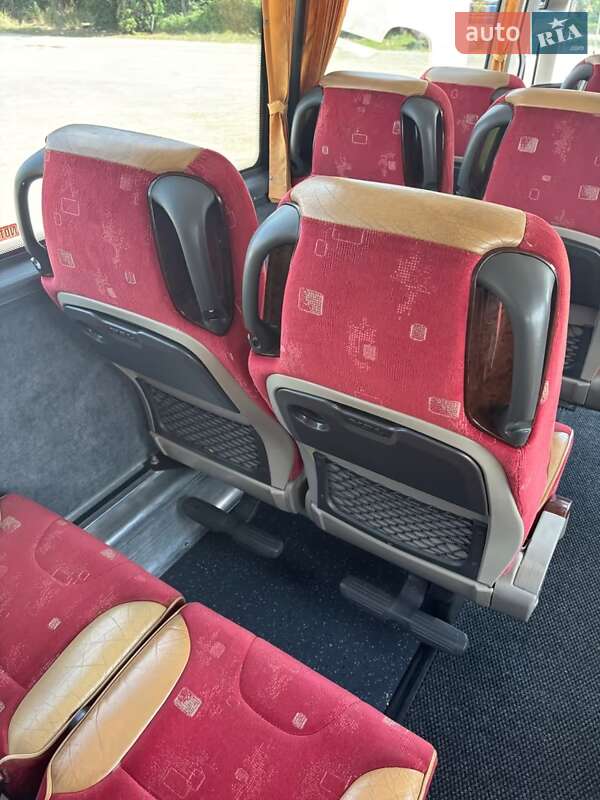 Туристический / Междугородний автобус VDL Futura FHD2 2012 в Луцке