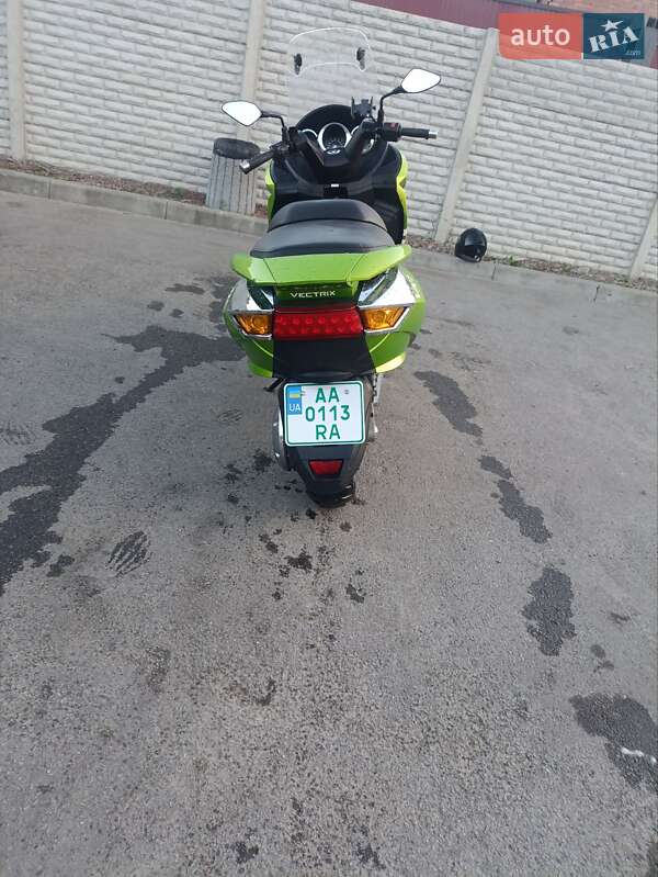 Макси-скутер Vectrix Electric 2016 в Чернигове фото 4 Макси-скутер Vectrix Electric 2016 в Чернигове