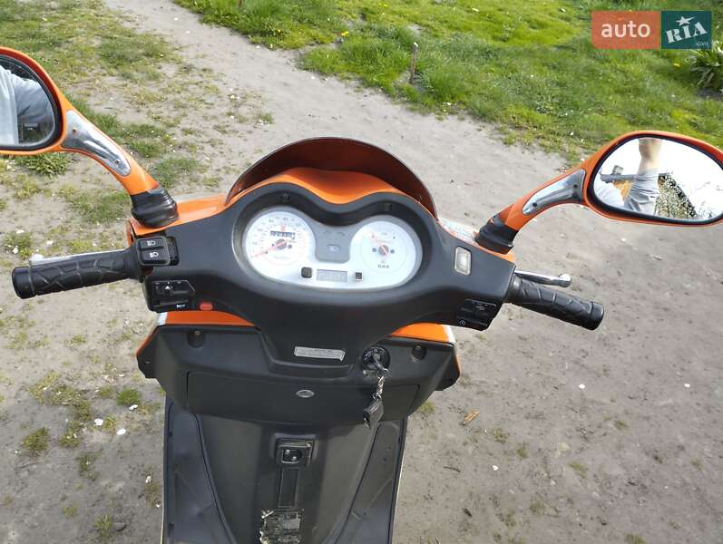 Мопеды Verucci VC 2004 в Рава-Русской фото 12 Мопеды Verucci VC 2004 в Рава-Русской