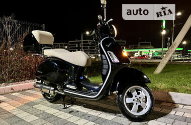 Скутер Vespa GTS 2016 в Львове