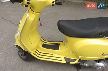 Скутер Vespa LX 2010 в 