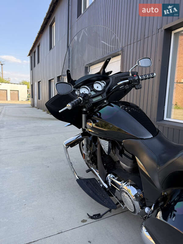 Мотоцикл Круизер Victory Cross Country 2012 в Ходорове