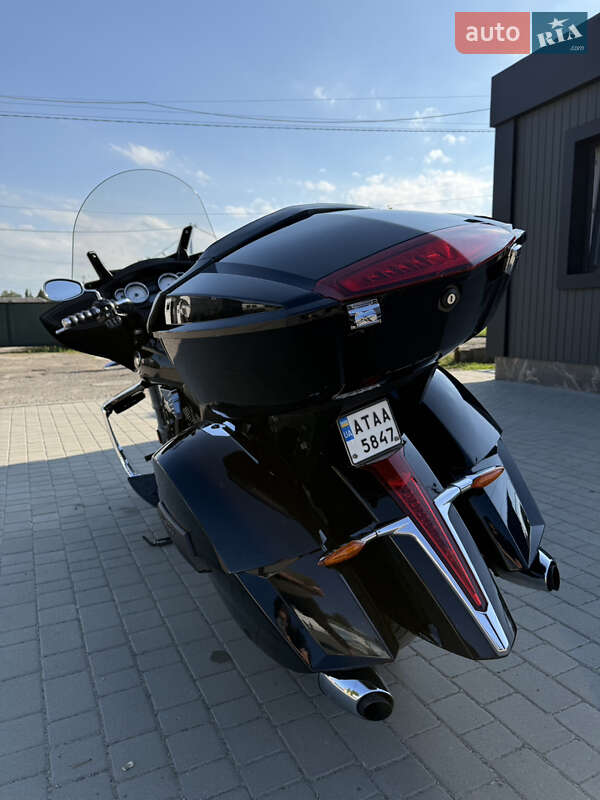 Мотоцикл Круизер Victory Cross Country 2012 в Ходорове