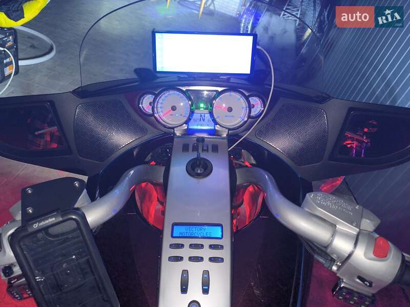 Мотоцикл Туризм Victory Vision Tour 2008 в Бердичеве