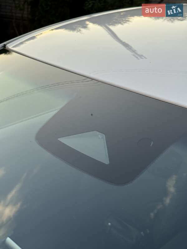 Внедорожник / Кроссовер VinFast VF-8 2022 в Киеве