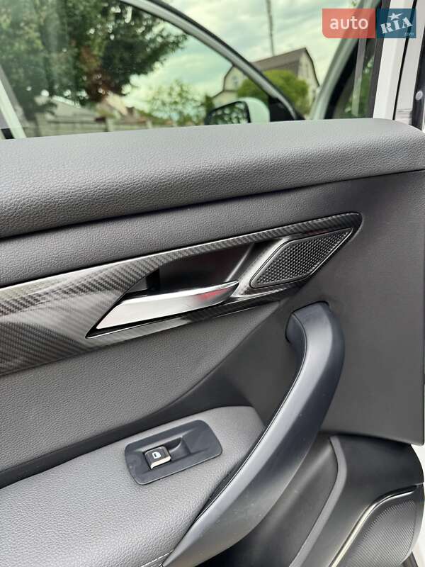 Внедорожник / Кроссовер VinFast VF-8 2022 в Киеве