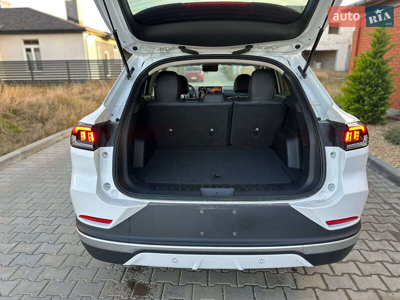 Внедорожник / Кроссовер VinFast VF-8 2024 в Одессе фото 30 Внедорожник / Кроссовер VinFast VF-8 2024 в Одессе