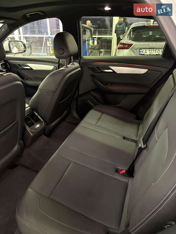 Внедорожник / Кроссовер VinFast VF-8 2024 в Луцке