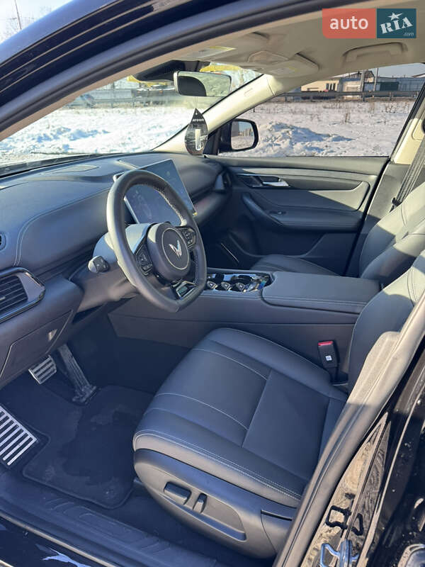 Внедорожник / Кроссовер VinFast VF-8 2023 в Киеве