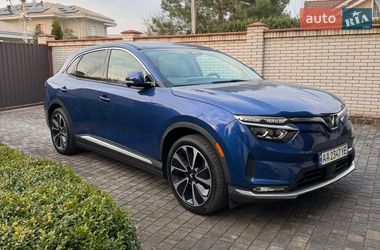 Внедорожник / Кроссовер VinFast VF-8 2023 в Киеве