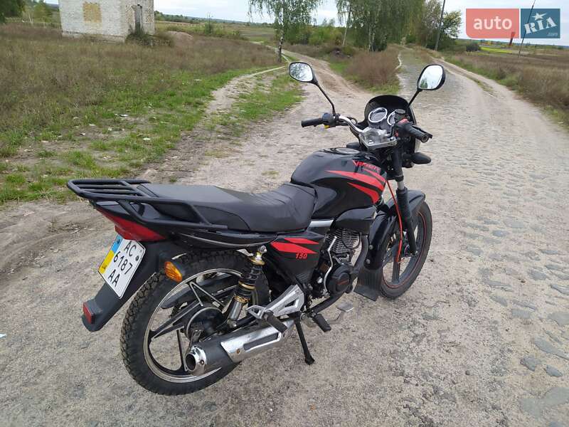 Мотоцикл Классик Viper 150 2013 в Дубровице