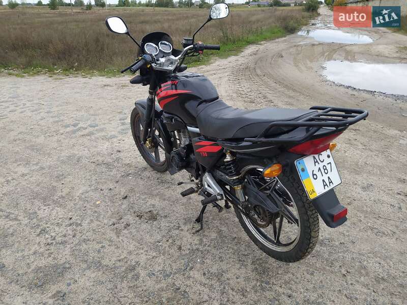 Мотоцикл Классик Viper 150 2013 в Дубровице