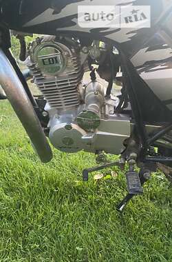 Мотоцикл Классик Viper 150 2013 в Сарнах