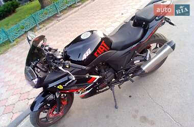Мотоцикл Спорт-туризм Viper F2 250 2024 в 