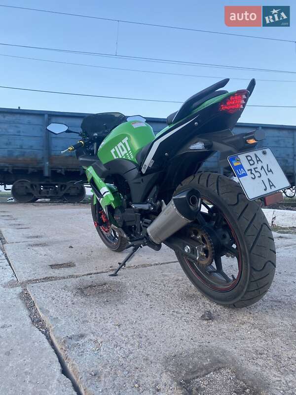 Спортбайк Viper F2 250 2025 в Долинской